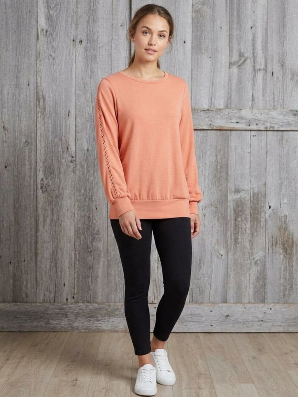 REITMANS Size XS Peach/Tan, Crochet Trim Sweatshirt